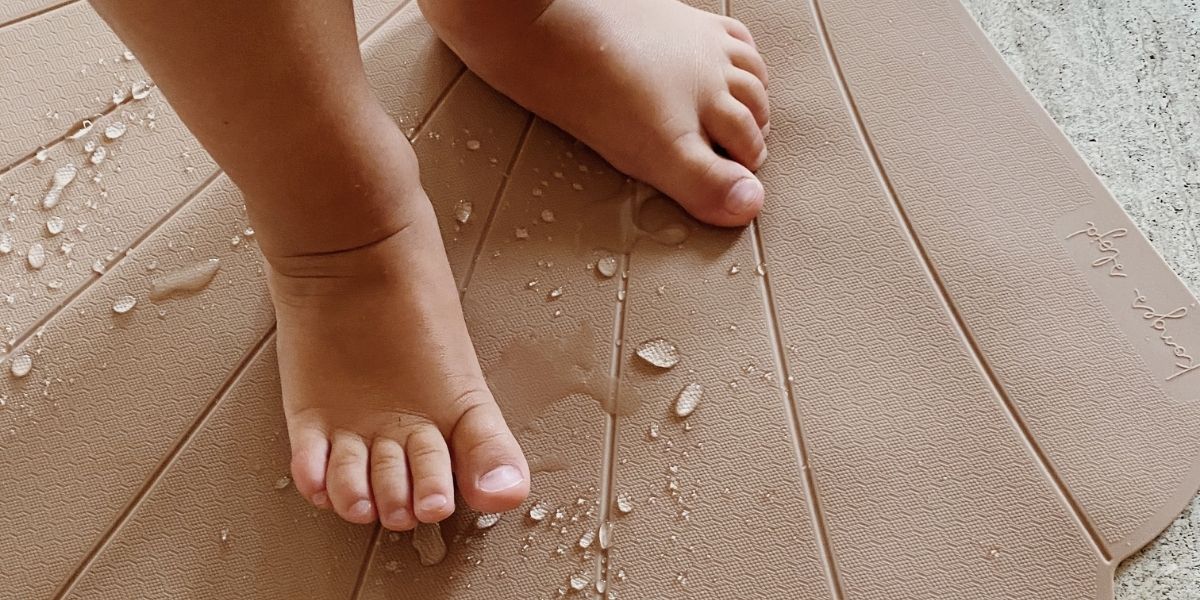 les indispensables pour le bain de bébé