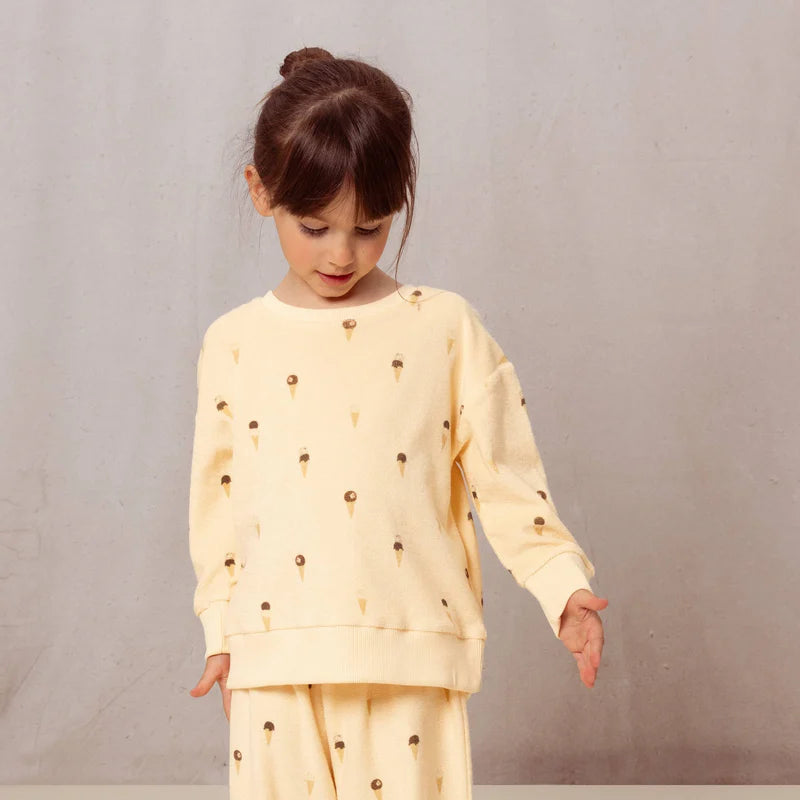 Photo de SWEATSHIRTBARTTERRYVANILLEGLACES_PANTALONPORGYVANILLEGLACES 1_jpg par Les Biscottes