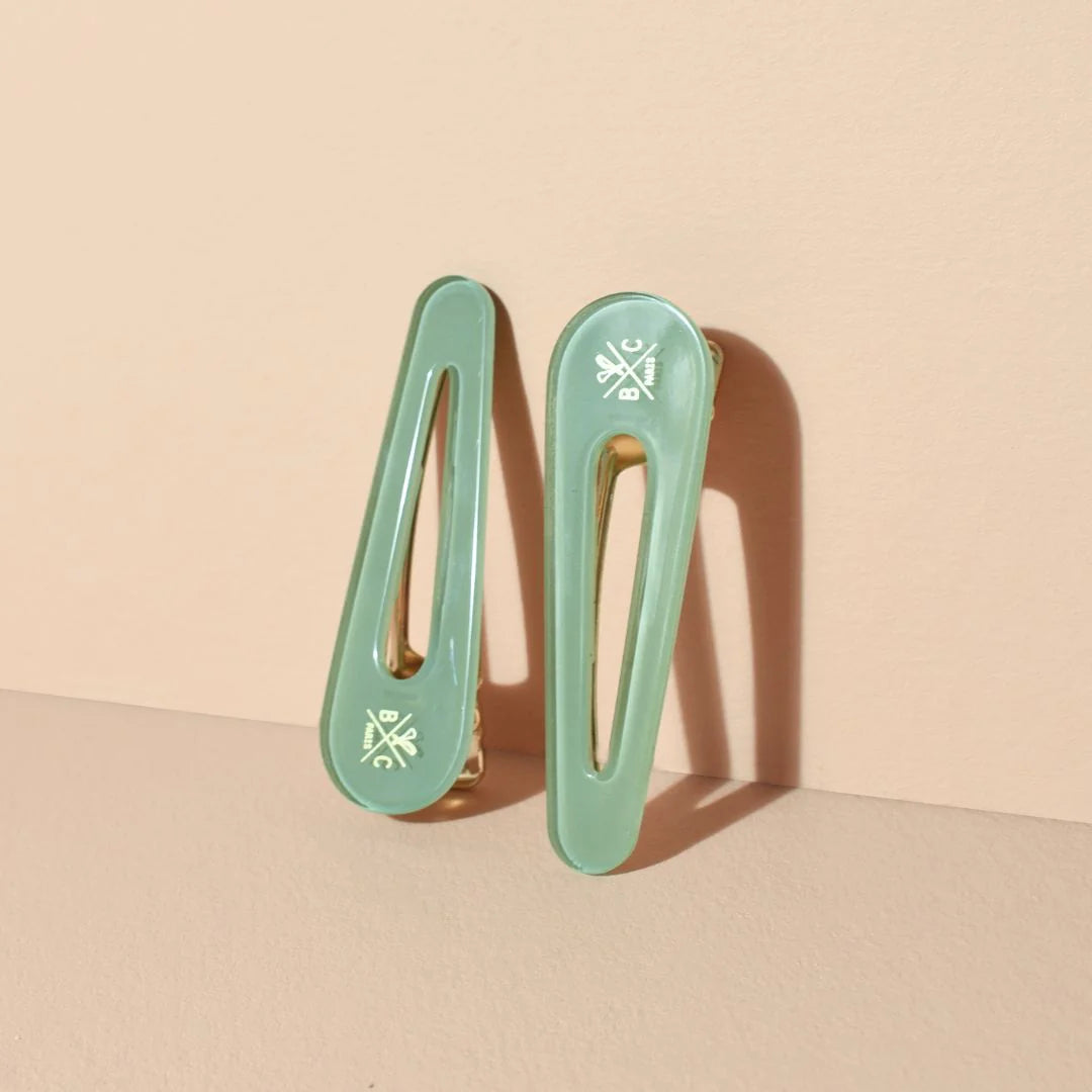 Photo de bachca barrettes cheveux vert d eau 3_jpg par Les Biscottes