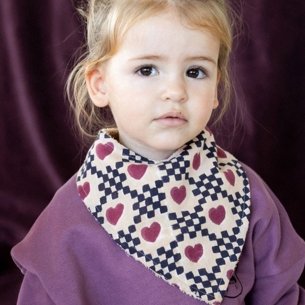 Bavoir Bami Amor Macadamia - Apaches Collections