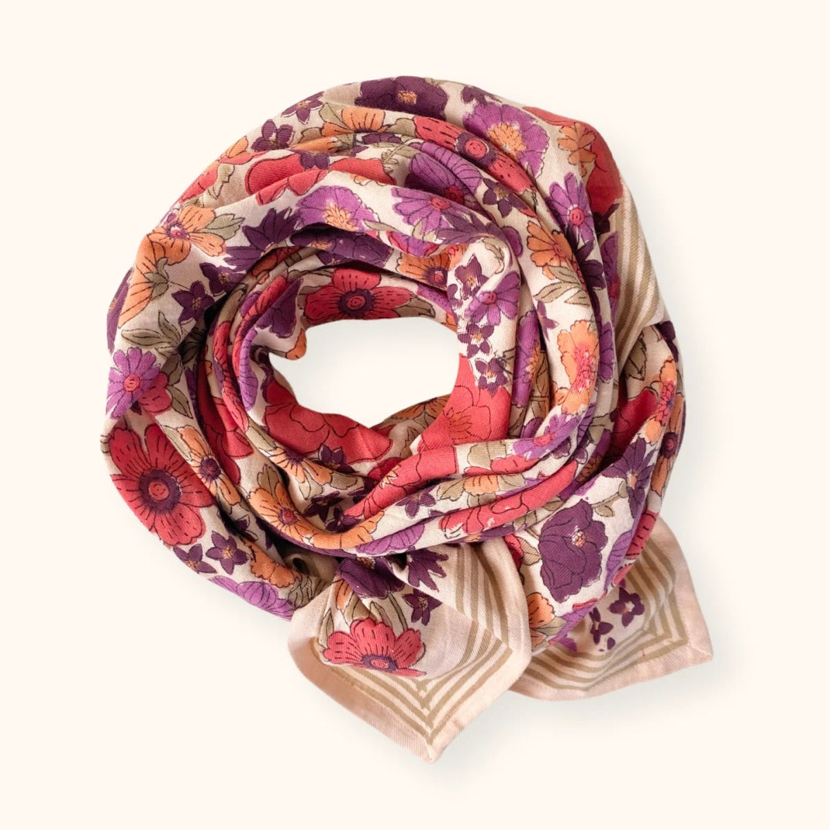 Photo de big foulard latika joy par Les Biscottes
