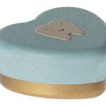 Photo de boite a dent coeur bleu maileg par Les Biscottes