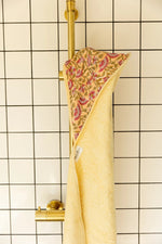 Photo de cape de bain champetre aubergine apaches 2 par Les Biscottes