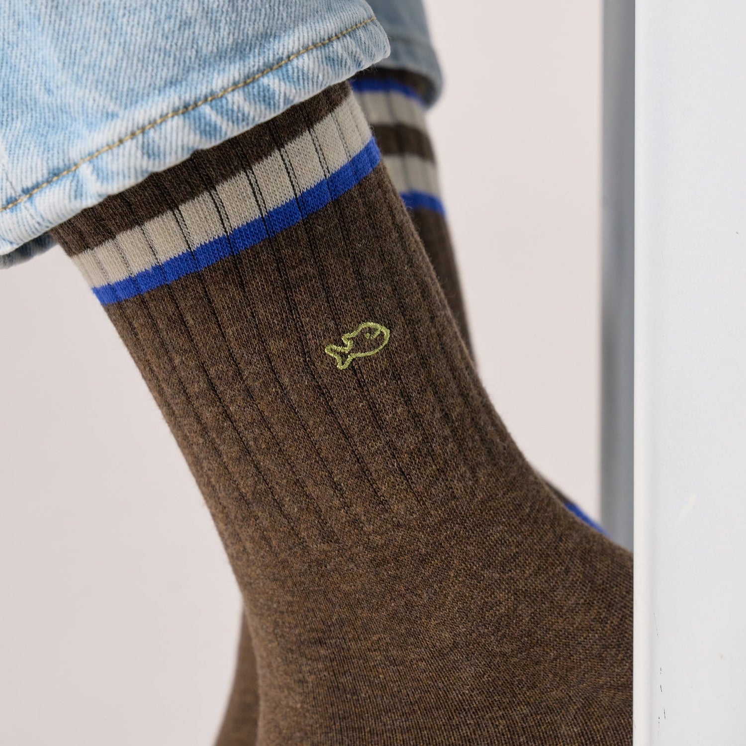 Chaussettes Adulte Rétro Marron Rayures Ivoire et Bleu - Billybelt