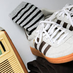 Photo de chaussettes mariniere bleu blanc gentil coquelicot 2 par Les Biscottes