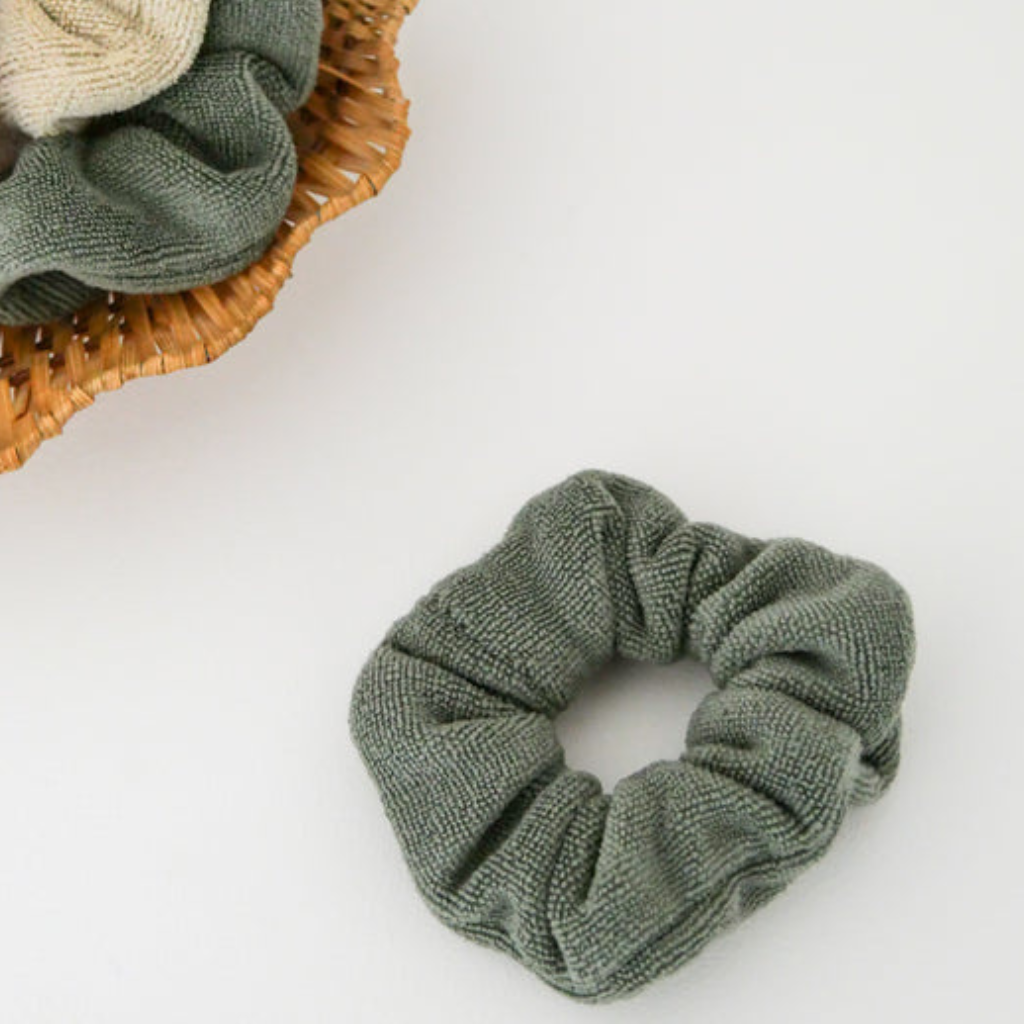 Photo de chouchou en eponge gentil coquelicot 2 par Les Biscottes