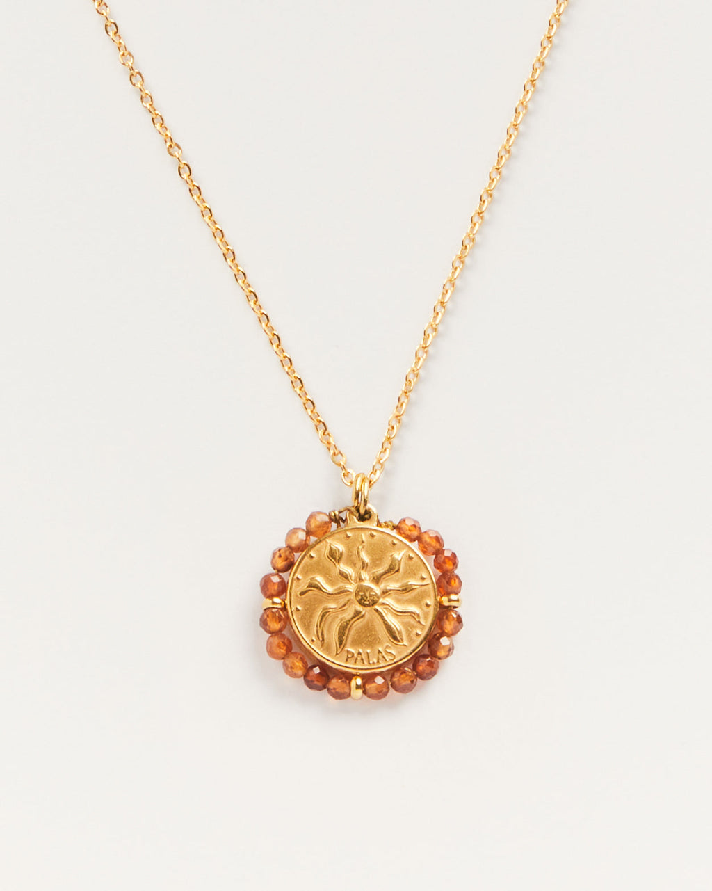 Photo de collier belamar sand palas 1 par Les Biscottes