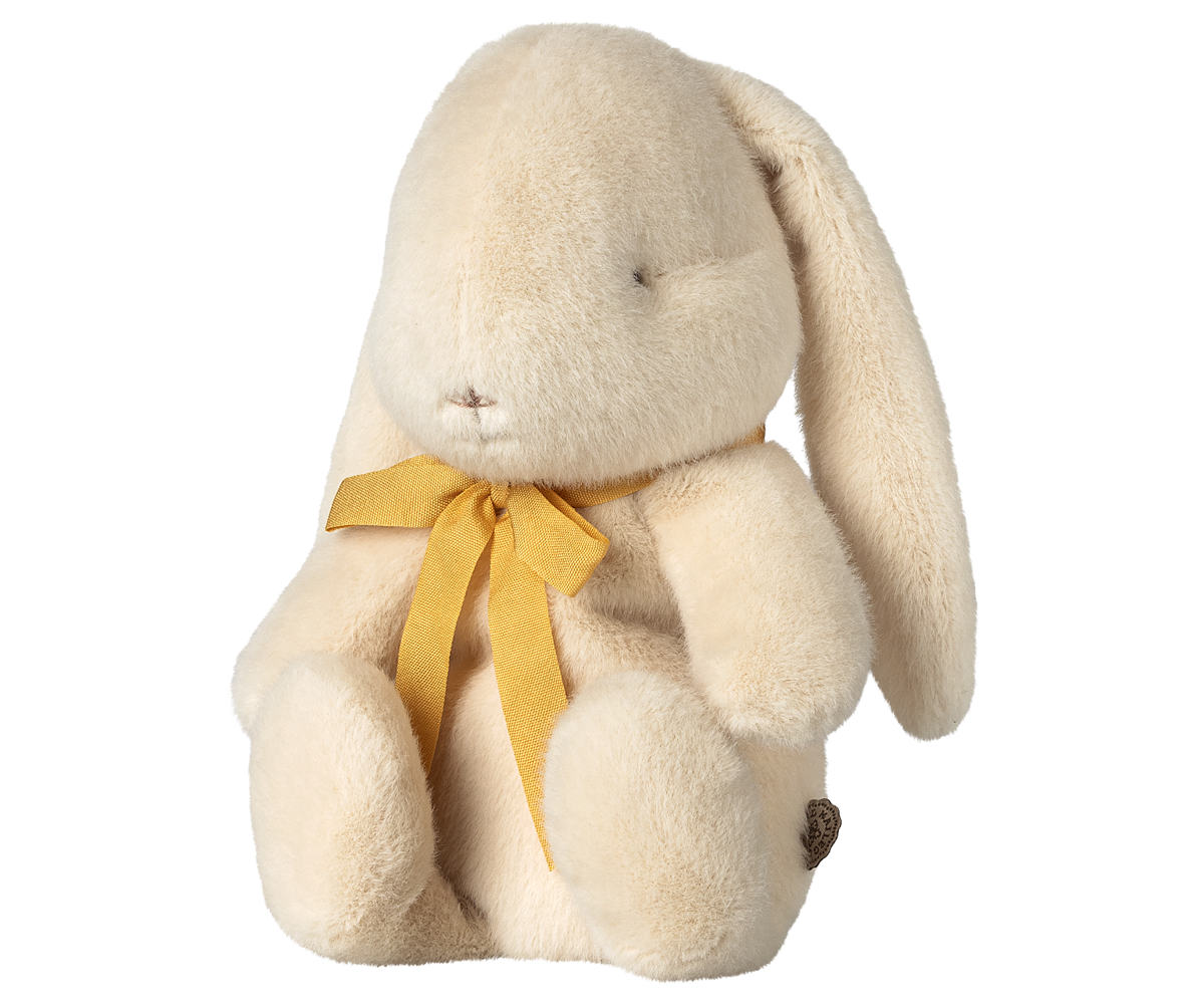 Photo de doudou lapin creme maileg 2 par Les Biscottes