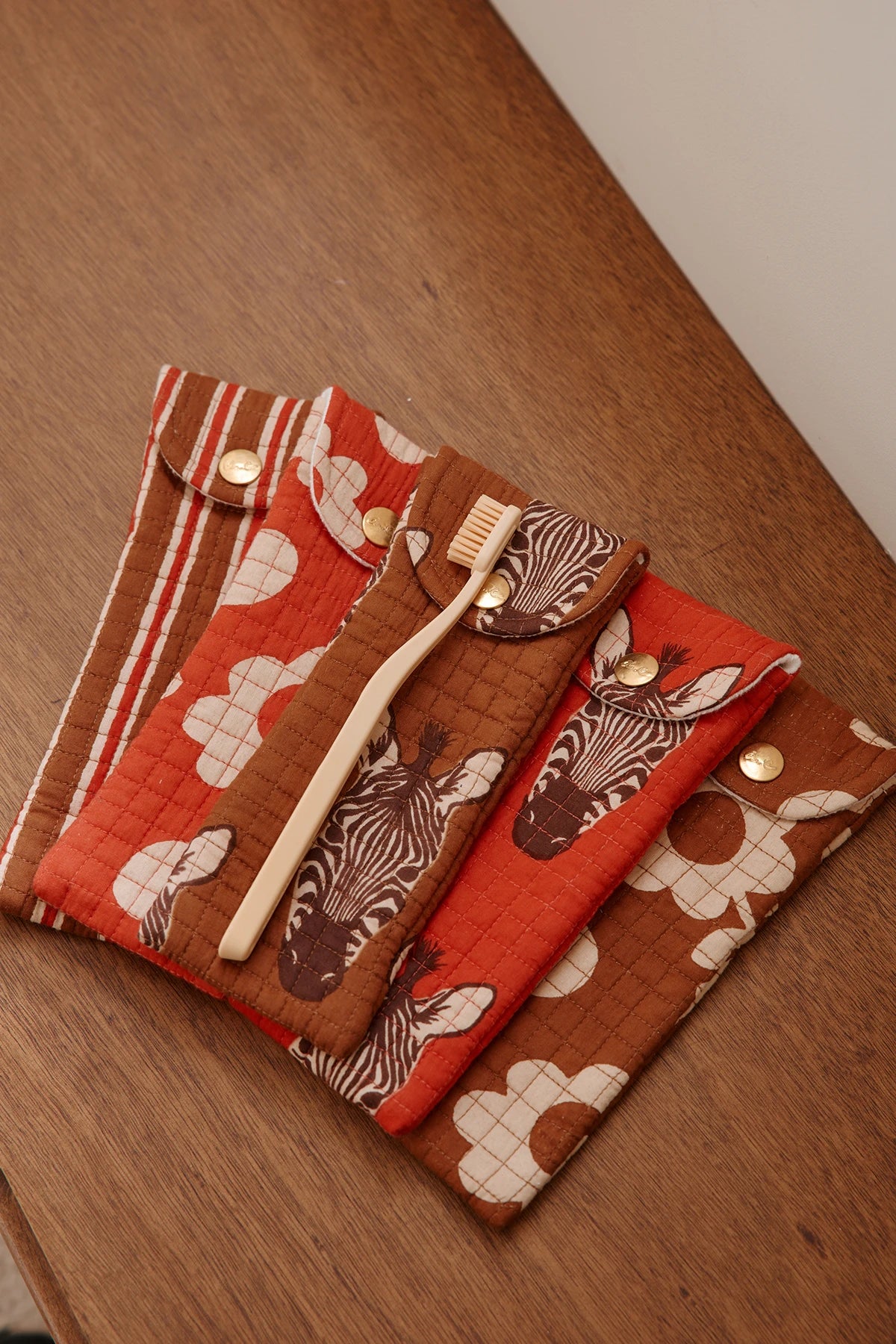 Pochette Pitara Paola Brown - Apaches Collections