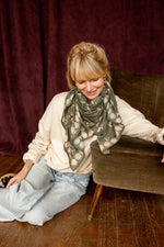 Photo de foulard latika cerisier eucalyptus apaches 2 par Les Biscottes