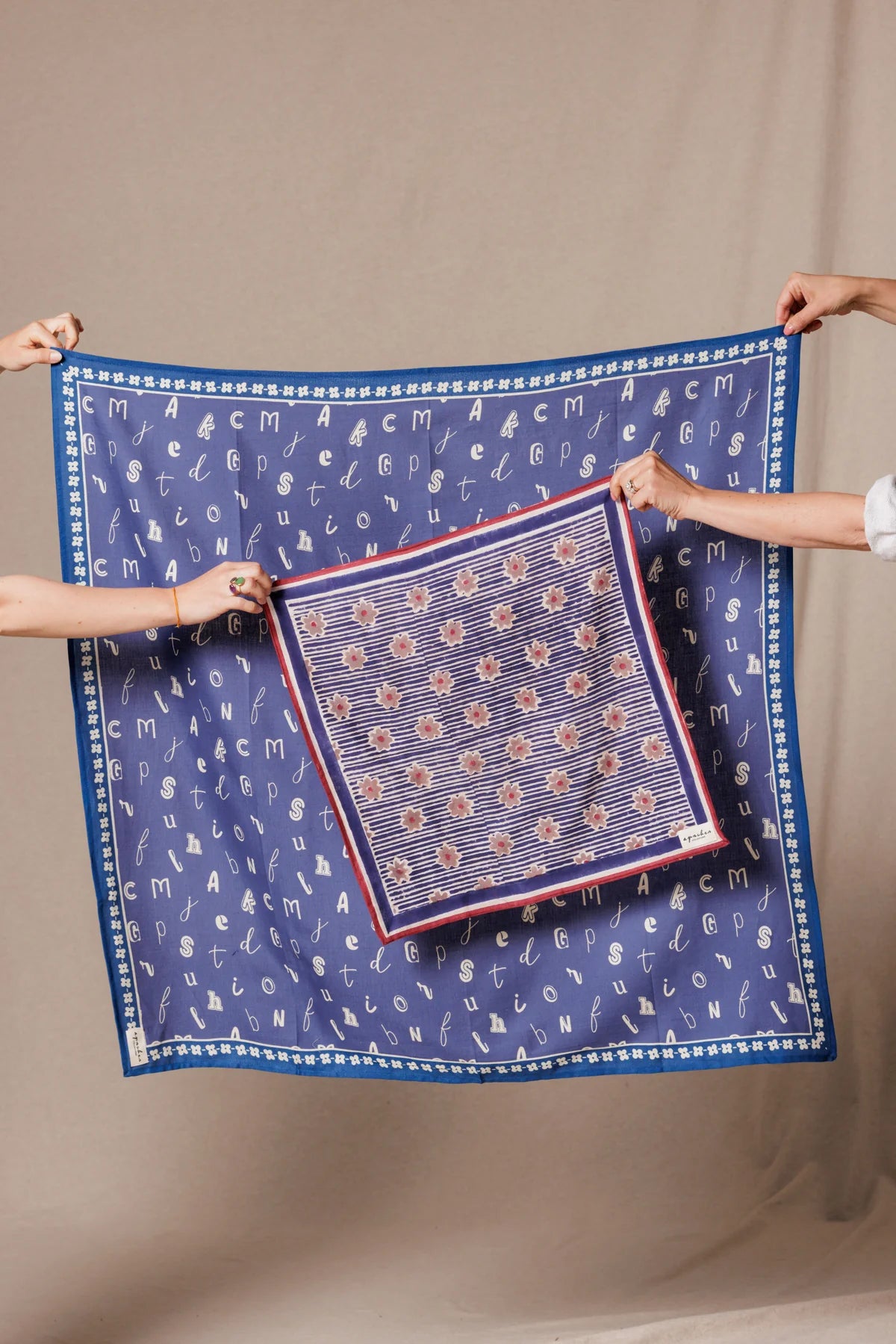 Foulard Manika Anna Indigo - Apaches Collections