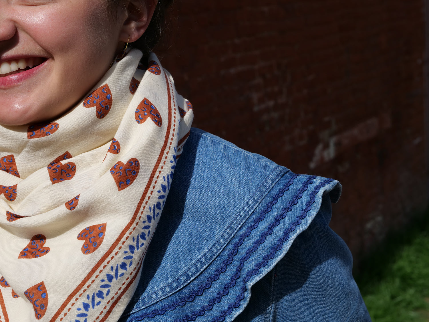 Grand Foulard Cœur Ecru Sauvage - Bonheur du Jour