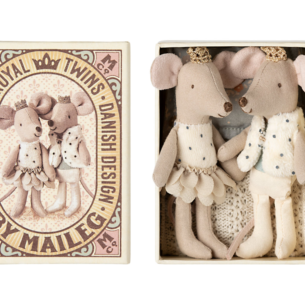 Photo de jumeaux royaux maileg 1 par Les Biscottes