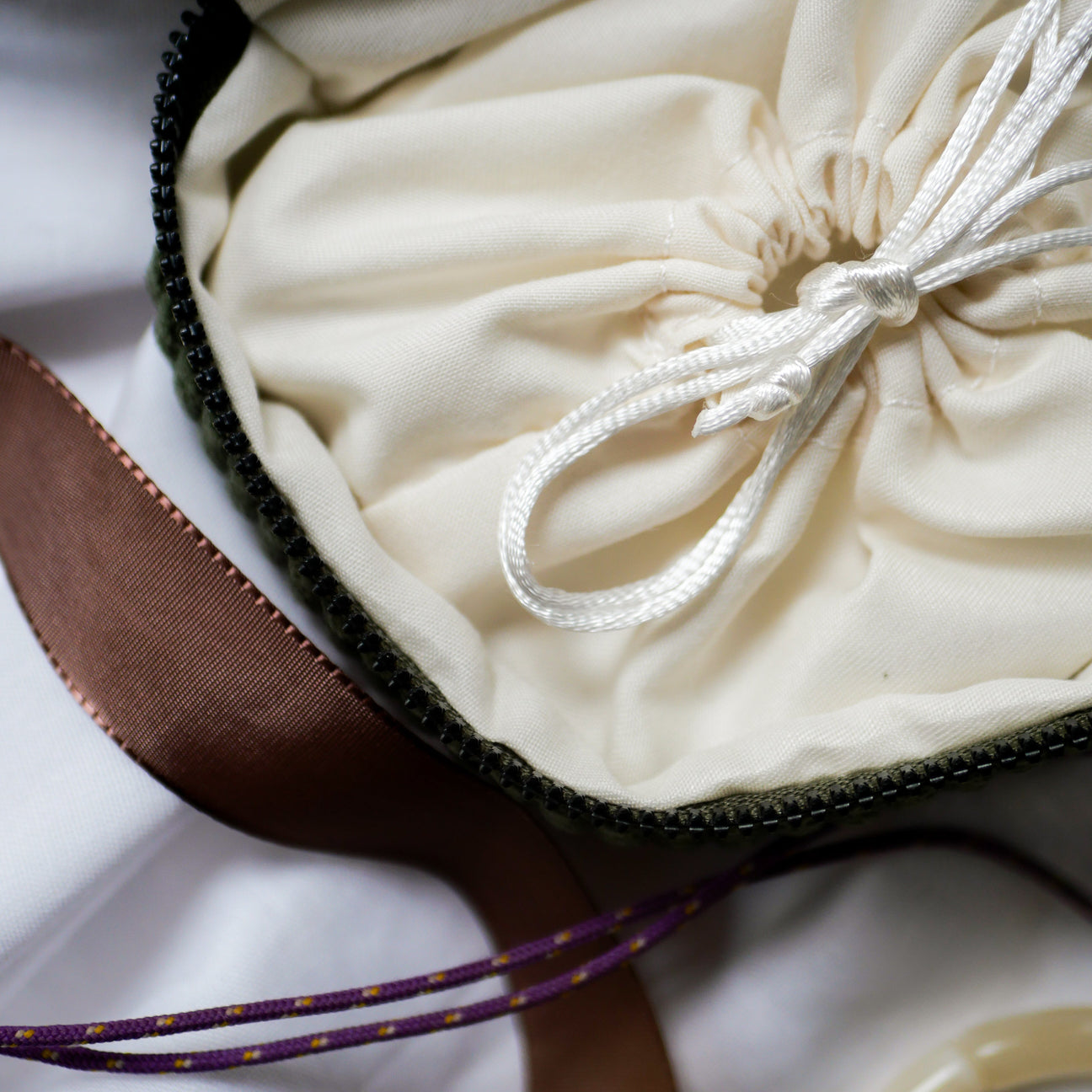 Mini Trousse à Bijoux Kaki - Gentil Coquelicot