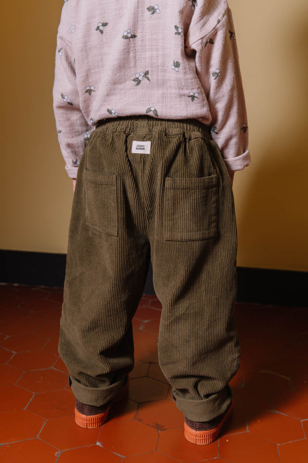 Pantalon Carott Dark Olive - Studio Bohème