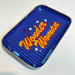 petit plateau wonder woman cabinet mode therapie 2 par Les Biscottes