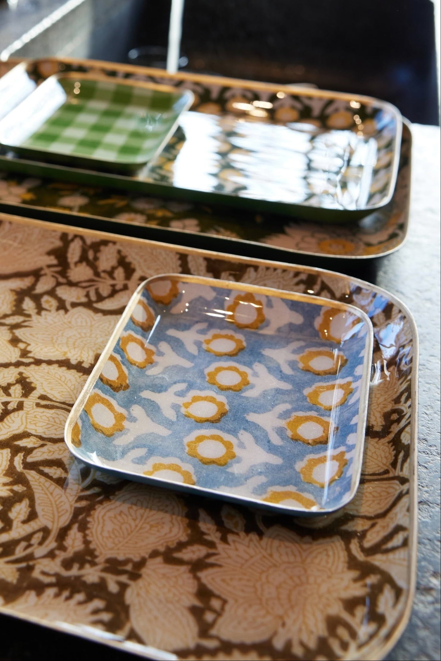 Plateau Tiny Isha Blue - Bonheur du Jour