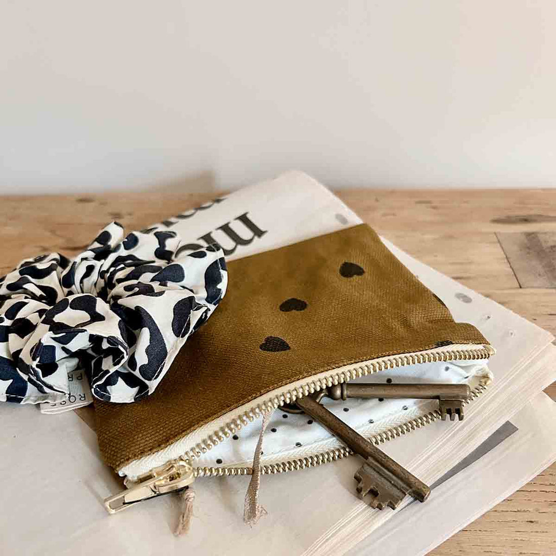 Photo de porte monnaie marie coeur cumin rose in april 2 par Les Biscottes