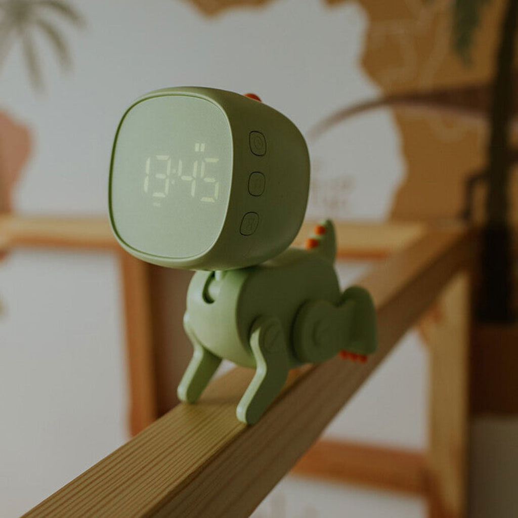 Photo de reveil robot dino marys 1 par Les Biscottes