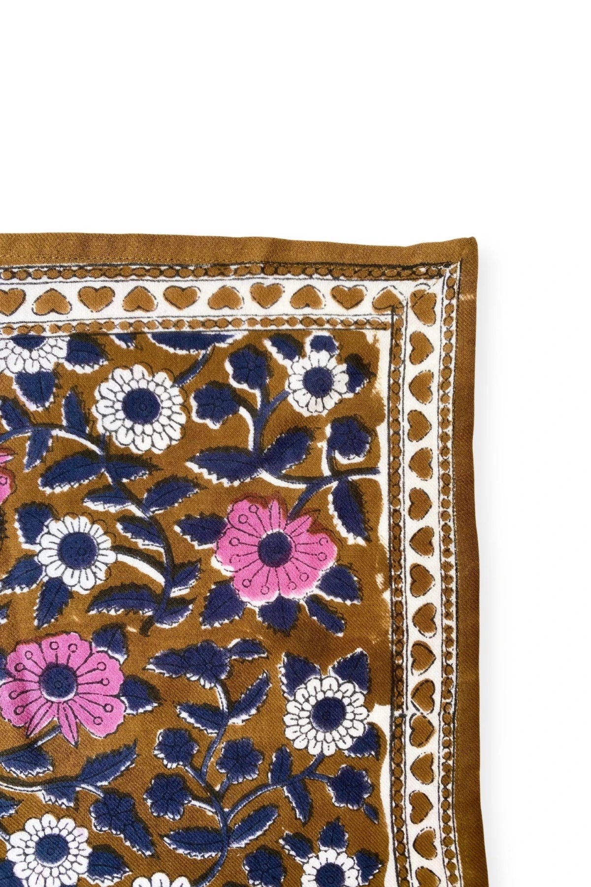 Photo de small foulard manika coeur tapenade apaches 3 par Les Biscottes