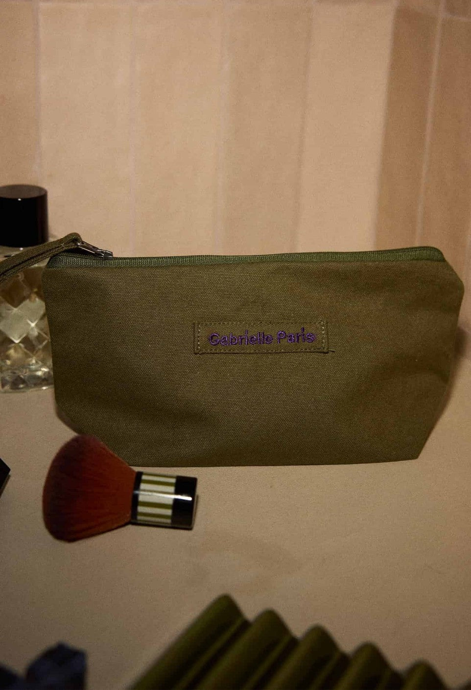 Trousse de Beauté Kaki Brodé - Gabrielle Paris