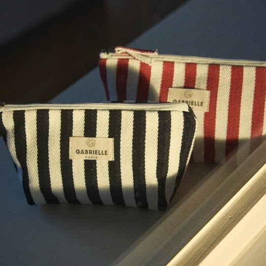 Photo de trousse de beaute rayures gabrielle paris 1 par Les Biscottes