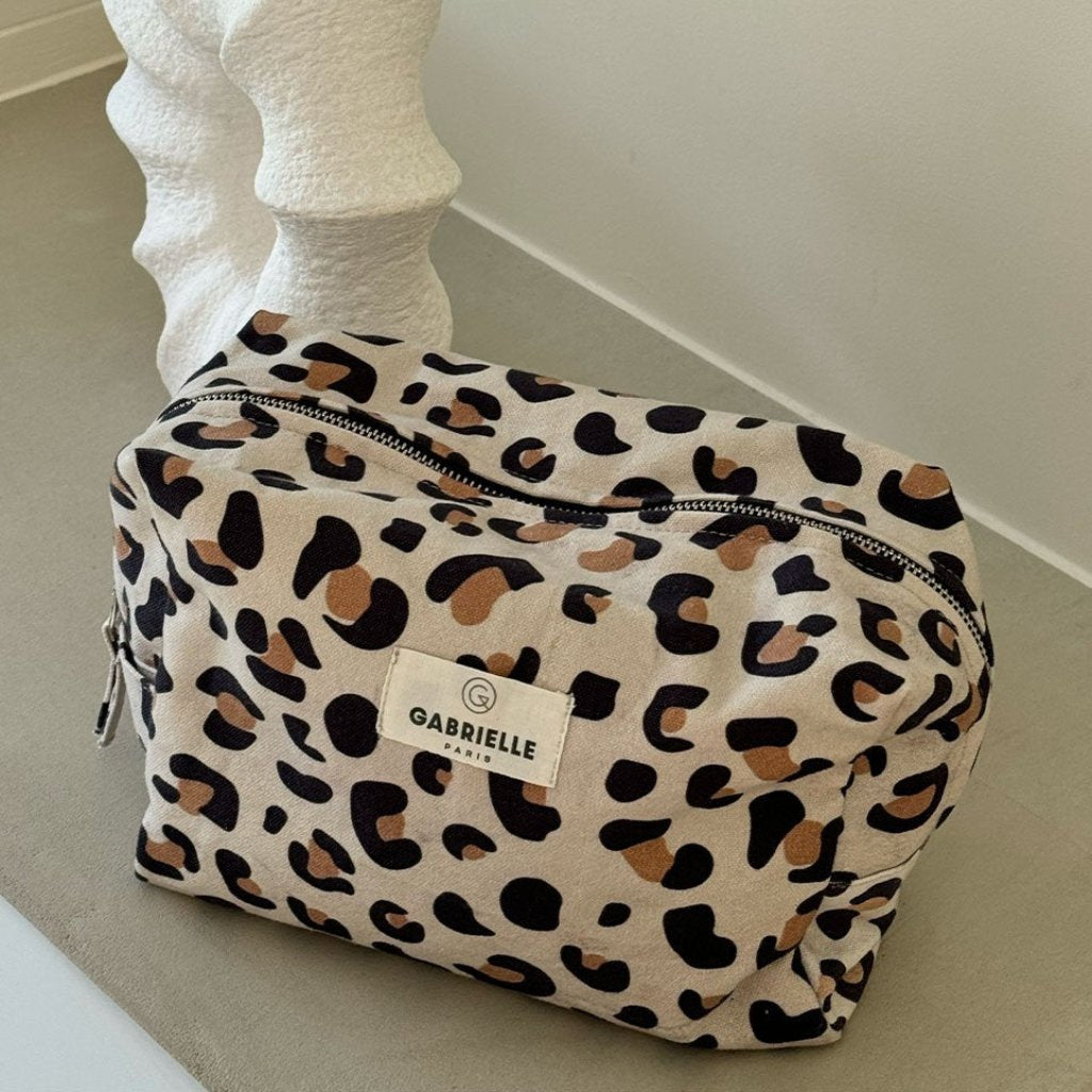 Photo de trousse de toilette leopard gabrielle paris 1 par Les Biscottes