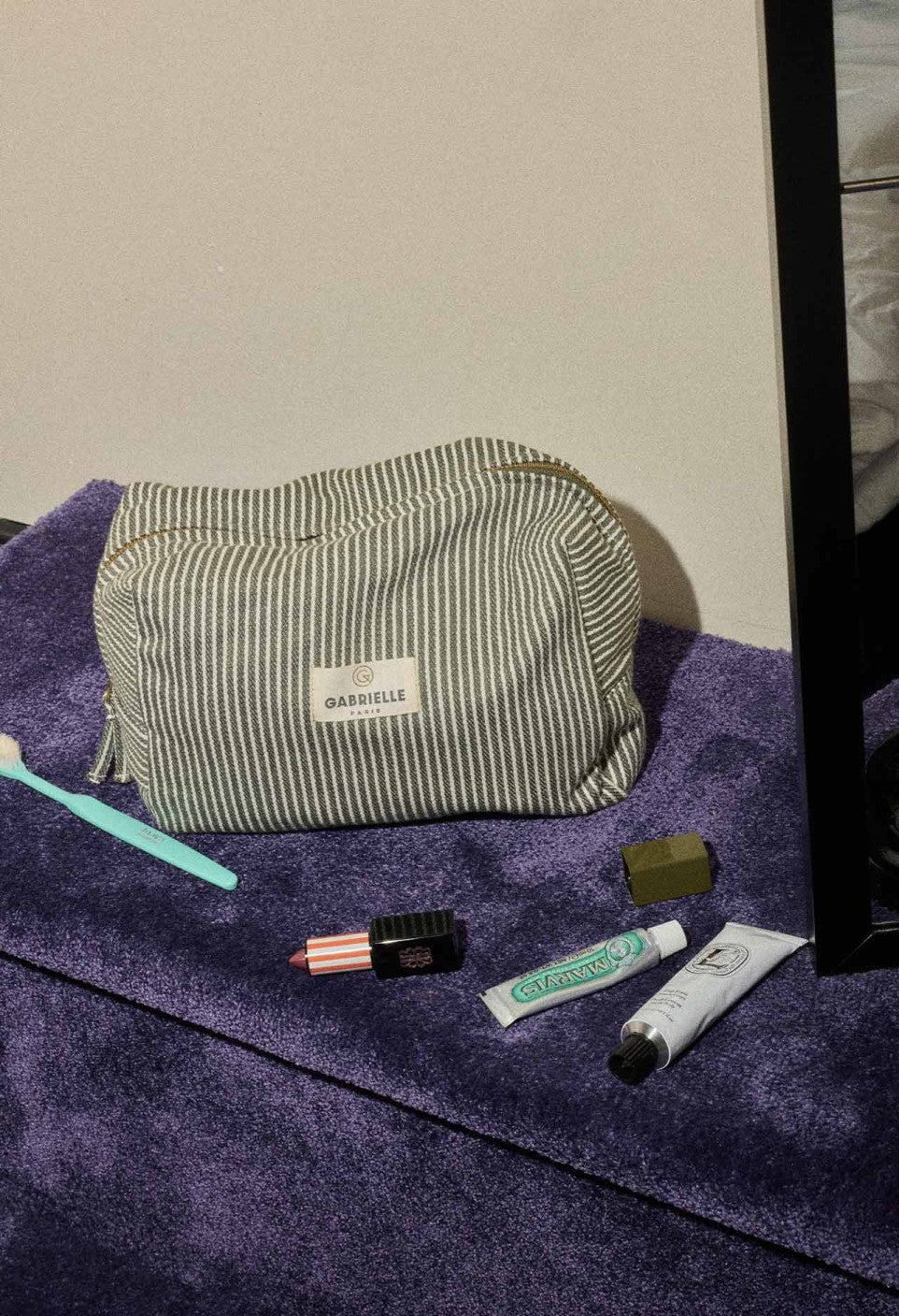 Trousse de Toilette Rayures Quartz - Gabrielle Paris