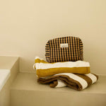 Photo de trousse de toilette vichy cafe gabrielle paris 1 par Les Biscottes