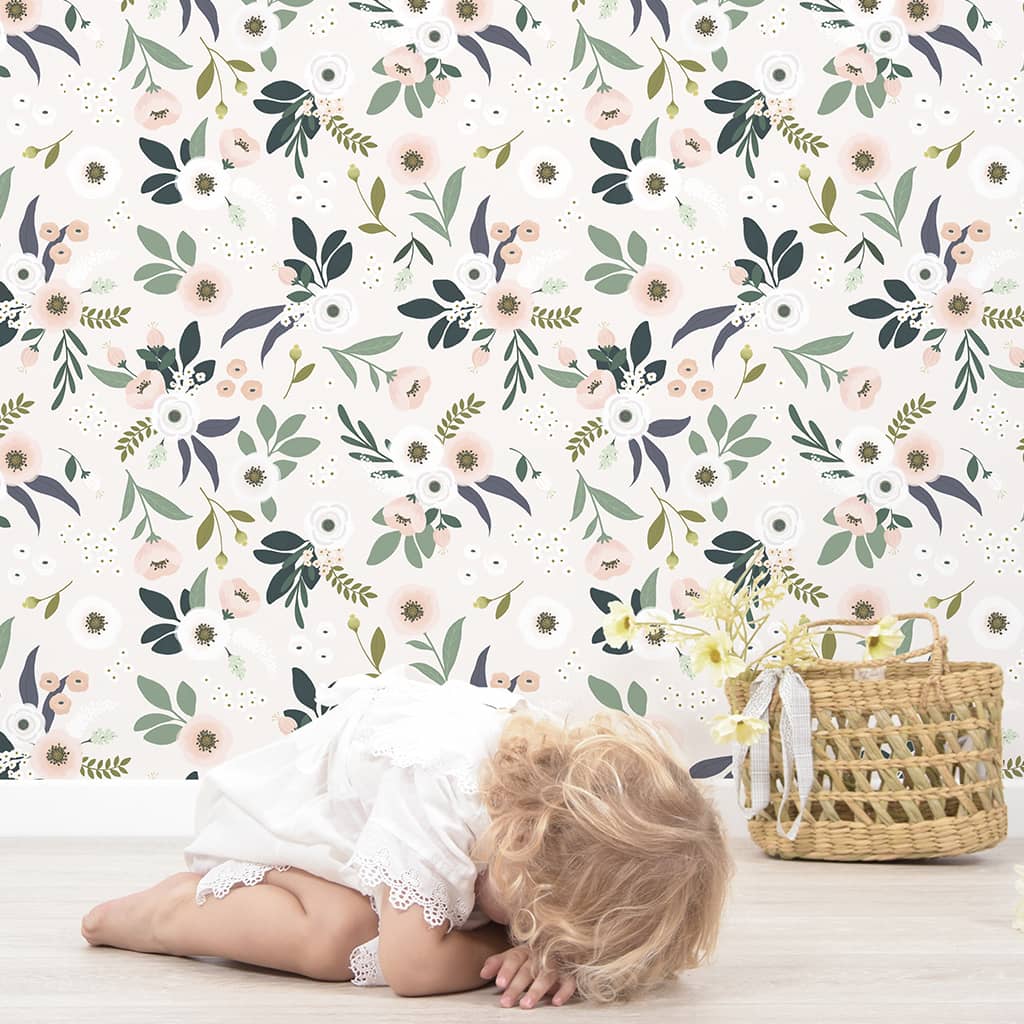 papier peint pour la chambre d'une petite fille avec de jolies fleurs
