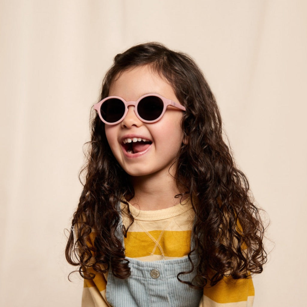 Mausito Lunette de soleil enfant 3-6 ans fille I FLEXIBLES lunettes de soleil  enfant I 100% PROTECTION UV I Lunettes soleil enfant légère & ferme I Chic  Design européen : : Mode