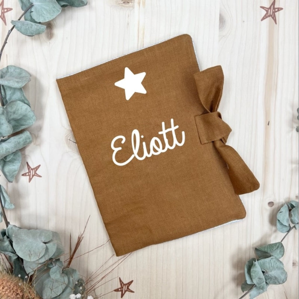 Photo de protege carnet de sante terracotta etoile 1 par Les Biscottes